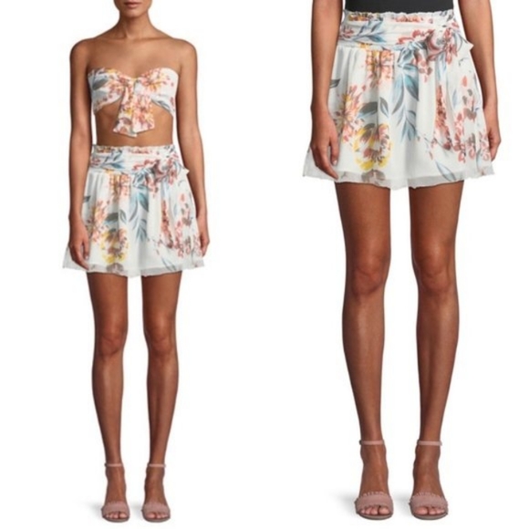 Tularosa Margaret Bandeau Top and Ida Skirt Set in Dahlia Floral - Picture 5 of 16